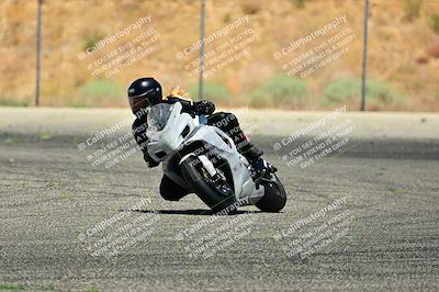 media/Jun-22-2024-2WTD (Sat) [[5d69bf609d]]/B Group/Session 4 (Turn 14 and Grid)/